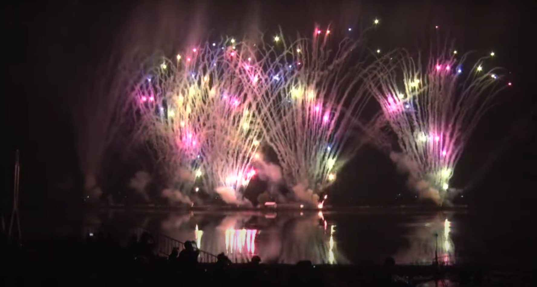 2026】諏訪湖祭湖上花火大会（長野県諏訪市） - 花火大会ナビ