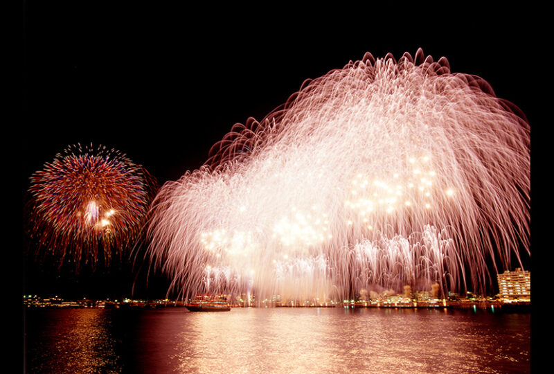 土肥サマーフェスティバル海上花火