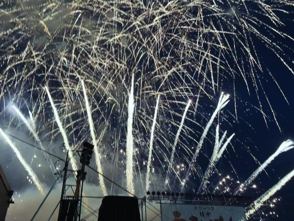 第2回オホーツク枝幸うまいもん祭り打ち上げ花火