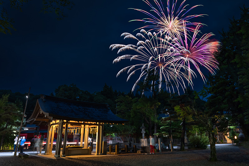 金刀比羅神社夏季大祭峰山花火大会