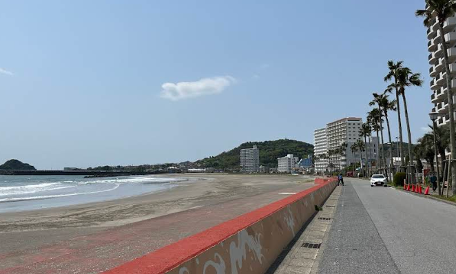 前原・横渚海岸